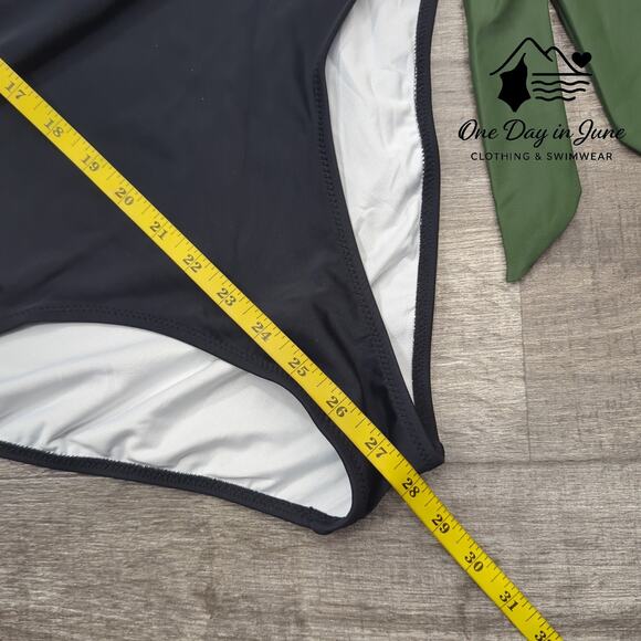 Cupshe Color Block One Piece Swimsuit Size L - Picture 6 of 7